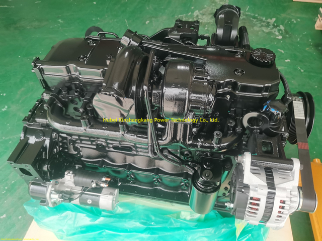 Komatsu Motor Graders GD535-5 Engine SAA6D107E-1