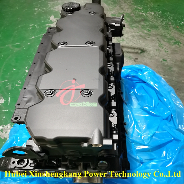 Remanufactured Cummins QSB6.7 Long Block