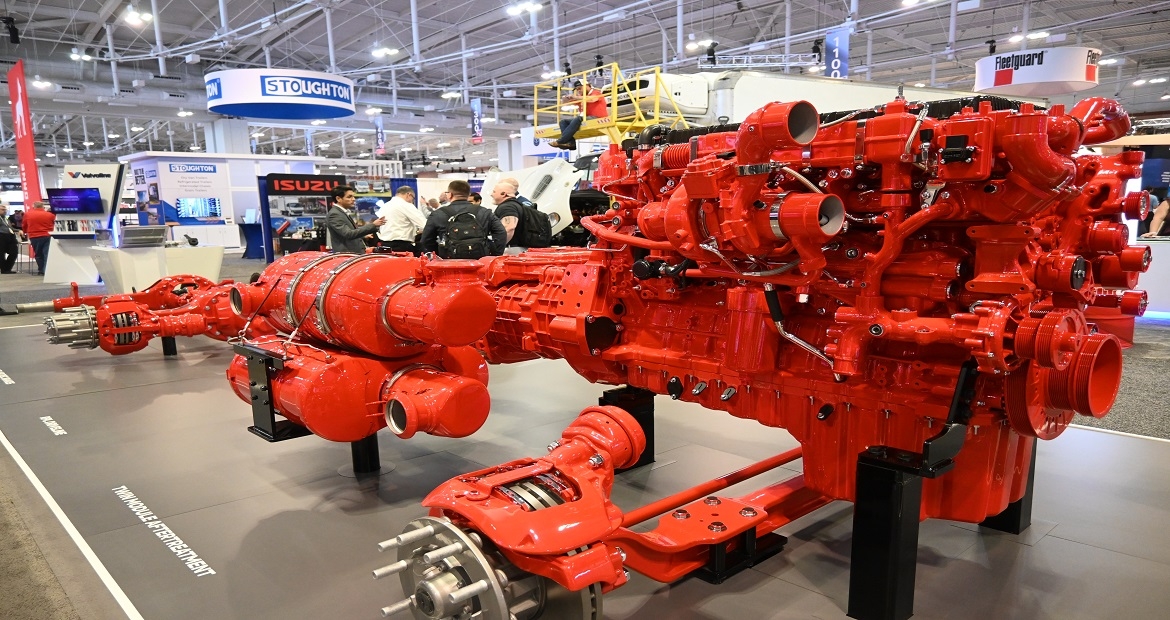 Teamwork Transforms New Tech into Cleanest, Most Fuel Efficient X15
