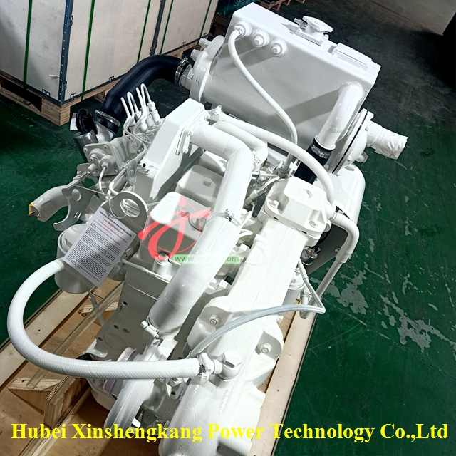 Cummins 4BTA3.9-M Boat Engine